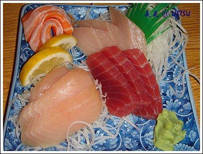 sonoSushi_sashimi.jpg