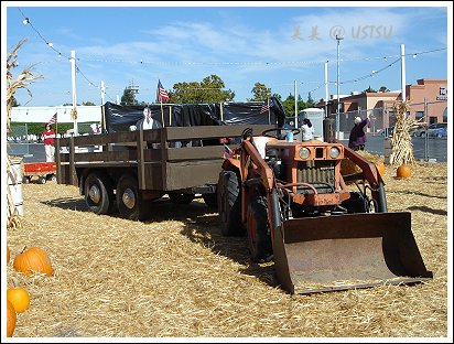 pumpkinPatch_truck.jpg