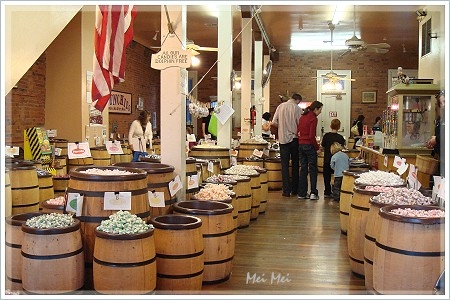 oldSacramento_candies.JPG