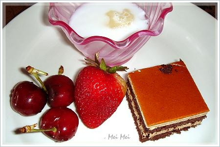 villa08_desserts.JPG