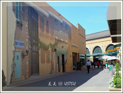 stanfordMall_streetMarket.jpg