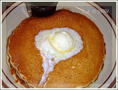 dennys_pancake.jpg