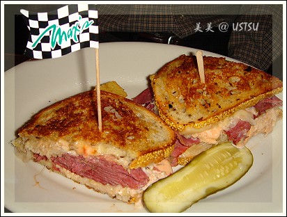 maxCafe_reuben.jpg