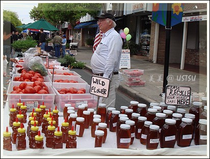 LAFarmersMarket_honey.jpg