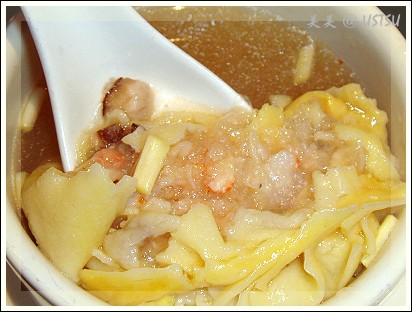 sinoRestaurant_dumplingSoup2.jpg