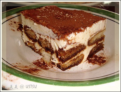 oliveGarden_tiramisu.jpg