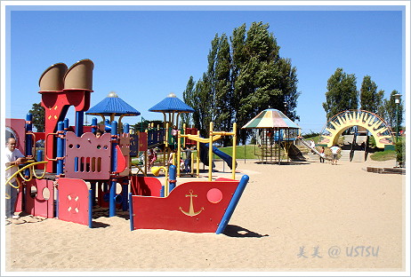 dennisMenacePark_playground.JPG