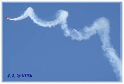 salinasAirshow_oracle.JPG