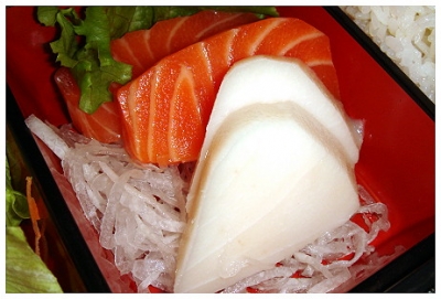 sushiTomo_sashimi.JPG