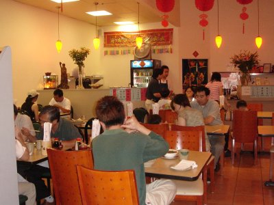 CafeTaiwan_busy.jpg