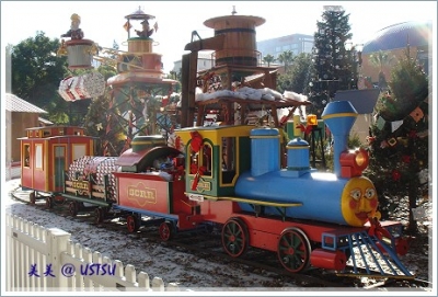 xmasPark_train.JPG