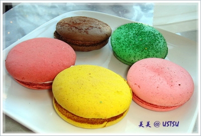 pamplemousseCafe_5macaron.JPG