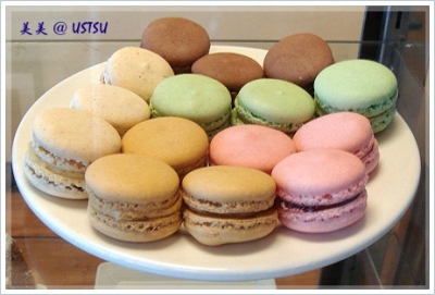 sugarButterFlour_macaron.JPG