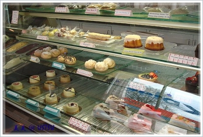 gelayoGusto_desserts.JPG