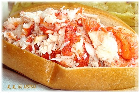 oldPortLobster_lobsterRoll2.JPG