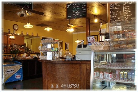 plantationCafe_inside.JPG